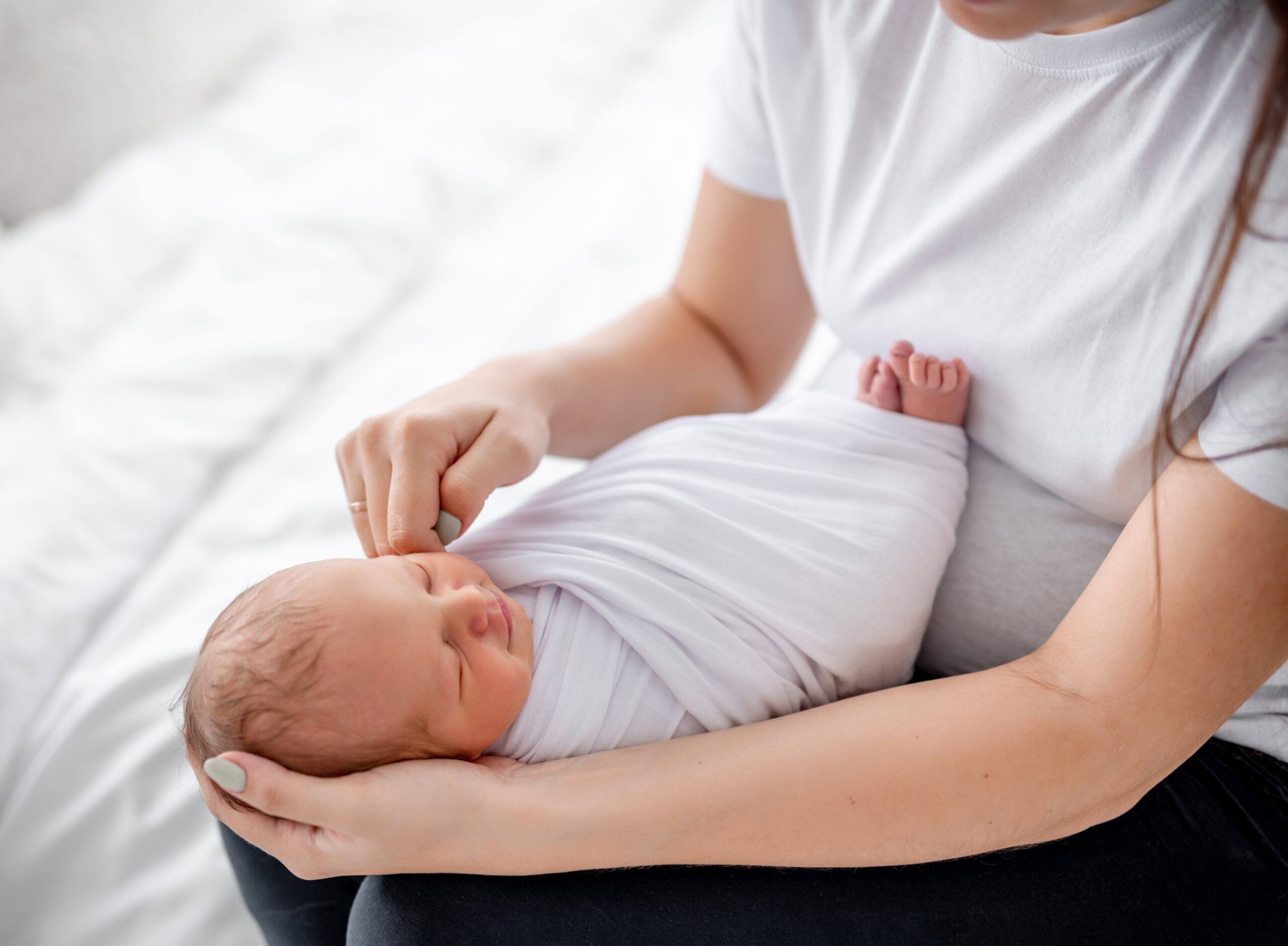 baby swaddled peacefully – coping with infantile colic